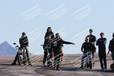 media/Dec-04-2025-Racers Edge (Thu) [[5ebc9f124d]]/1-Track Walk/